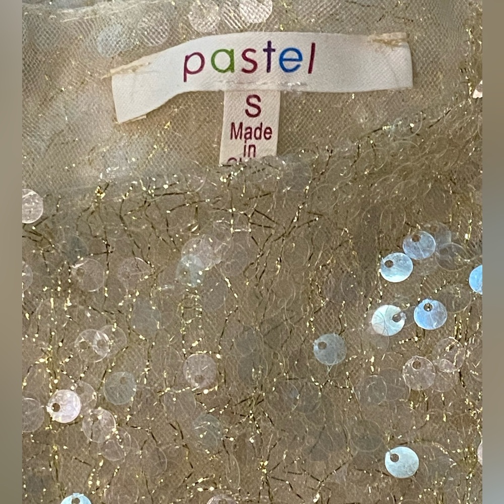 Pastel brand sequin top - Picture 4 of 5